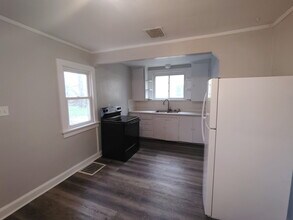 1804 S Wall Ave in Muncie, IN - Foto de edificio - Building Photo