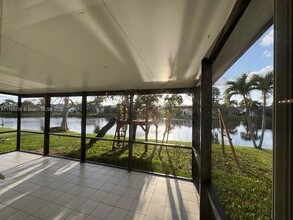 9317 Arborwood Cir, Unit 1821 Fruitvale Ave#3 in Davie, FL - Building Photo - Building Photo