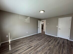 Milford Trails Apartments and Storage in Milford, NH - Building Photo - Building Photo