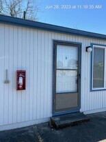 2071 S Second St in Lebanon, OR - Building Photo