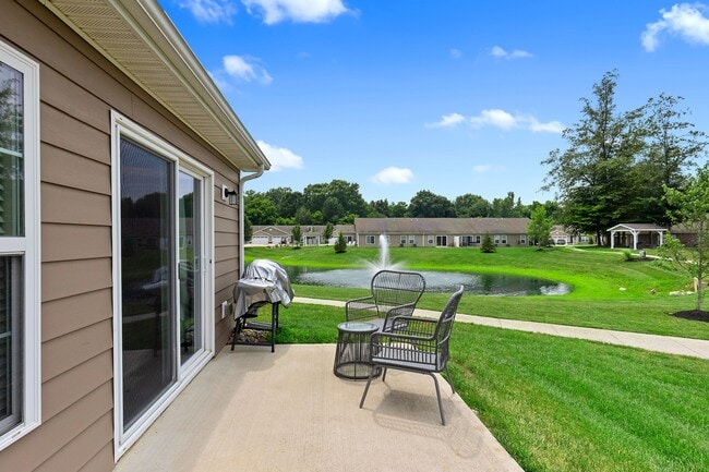 Redwood Reynoldsburg in Reynoldsburg, OH - Building Photo - Building Photo