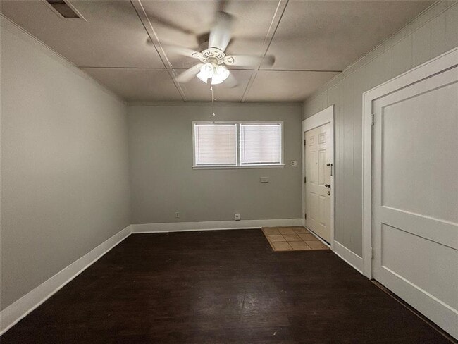 2214 Avenue O 1/2 in Galveston, TX - Building Photo - Building Photo