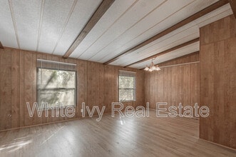 30 Allen Rd in Huntsville, TX - Building Photo - Building Photo