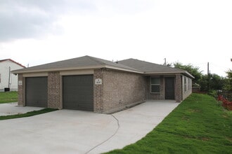 8145-8147 Arbor Ave in Fort Worth, TX - Building Photo - Building Photo