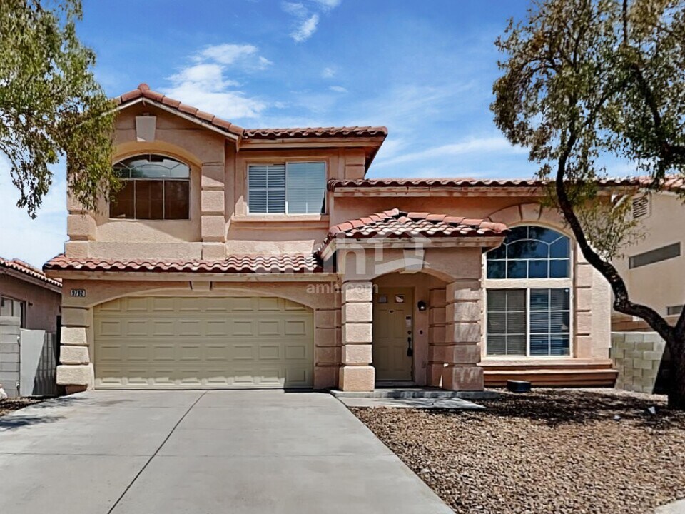 9782 Silver Dusk Ct in Las Vegas, NV - Building Photo