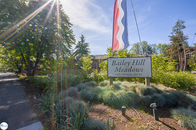 Bailey Hill Meadows in Eugene, OR - Foto de edificio - Building Photo