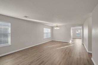 9518 Milas Way in Sugar Land, TX - Building Photo - Building Photo