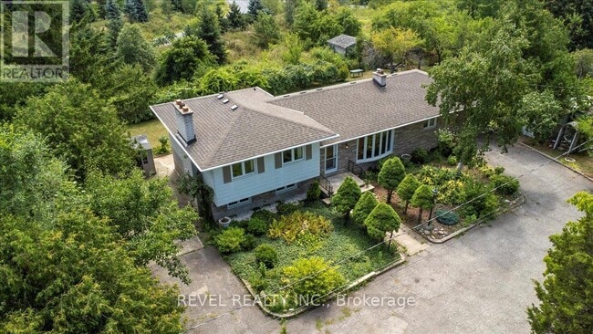 property at 1296 Waterdown Rd