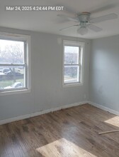 2713 Round Rd in Baltimore, MD - Foto de edificio - Building Photo