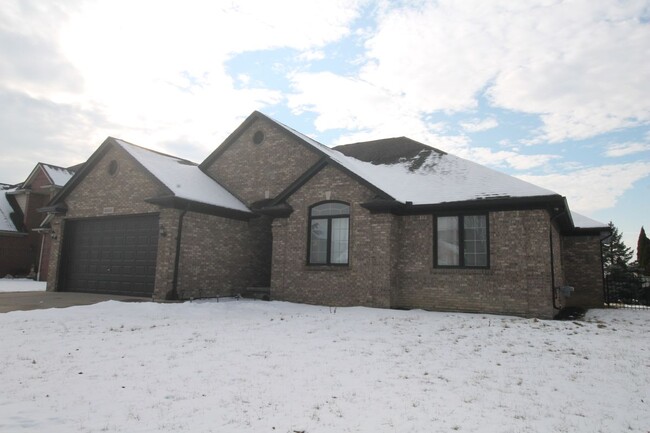 property at 45431 Pentwater Dr