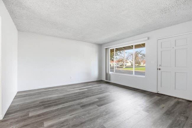 1802 Rockford Ave in Modesto, CA - Building Photo - Building Photo