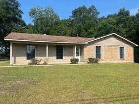 3058 Cottage Grove Dr in Mobile, AL - Building Photo