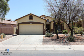 44715 Alamendras St in Maricopa, AZ - Building Photo - Building Photo