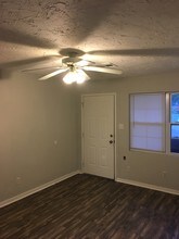 432 NW 55th St in Lawton, OK - Building Photo - Building Photo