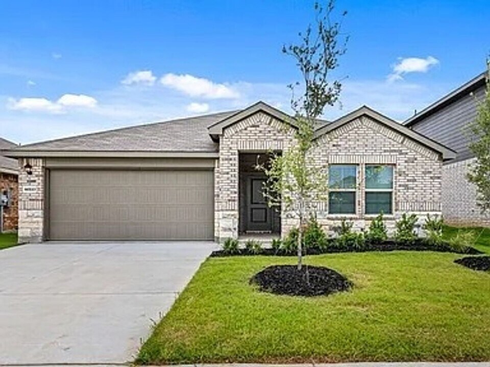 9428 Golden Tree Ave in Fort Worth, TX - Building Photo