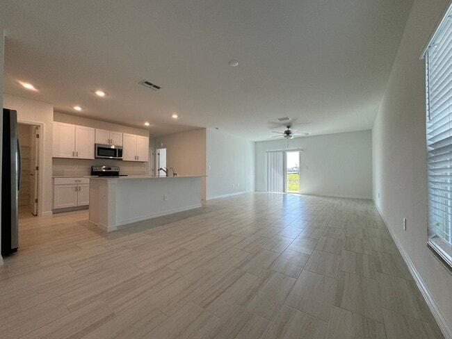property at 11661 Radiant Shr Lp