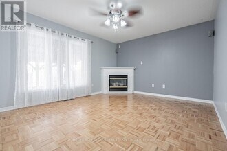 20 Hopecrest Pl in Brampton, ON - Building Photo - Building Photo