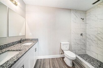 11911 Pine Forest Dr in New Port Richey, FL - Building Photo - Building Photo
