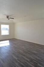 404 W Avenue C in Copperas Cove, TX - Building Photo - Building Photo
