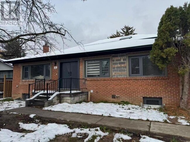 property at 50 Emmeline Crescent