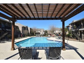 17310 Kieth Harrow Blvd in Houston, TX - Building Photo - Building Photo