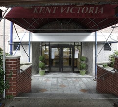 Cooperative in Flushing, NY - Foto de edificio - Building Photo