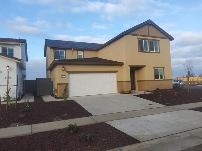 1312 Callison Way in Plumas Lake, CA - Building Photo - Building Photo