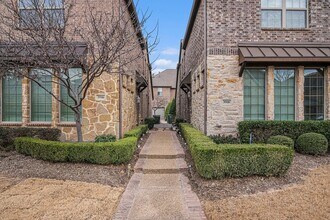 3916 Canton Jade Way in Arlington, TX - Building Photo - Building Photo
