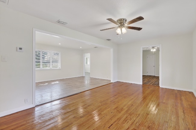 4634 Weir Dr in Corpus Christi, TX - Building Photo - Building Photo