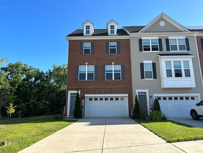 property at 940 Morgan Run Rd
