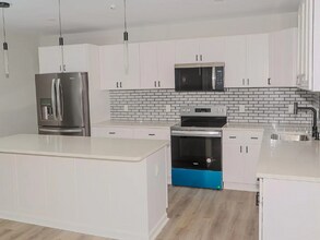 8906 Chestnut Ave in Bowie, MD - Building Photo - Building Photo