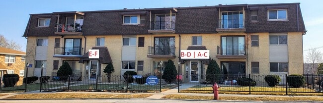 property at 8141 W 84th Pl