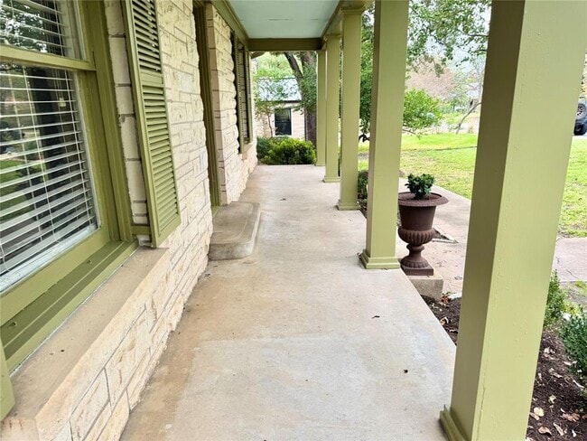 1300 Crestwood Rd in Austin, TX - Building Photo - Building Photo