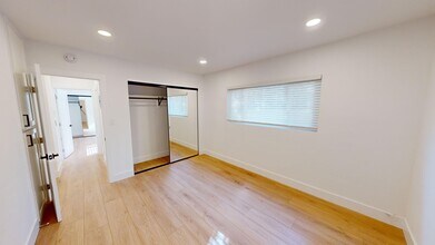 943 N Gardner St in West Hollywood, CA - Building Photo - Interior Photo