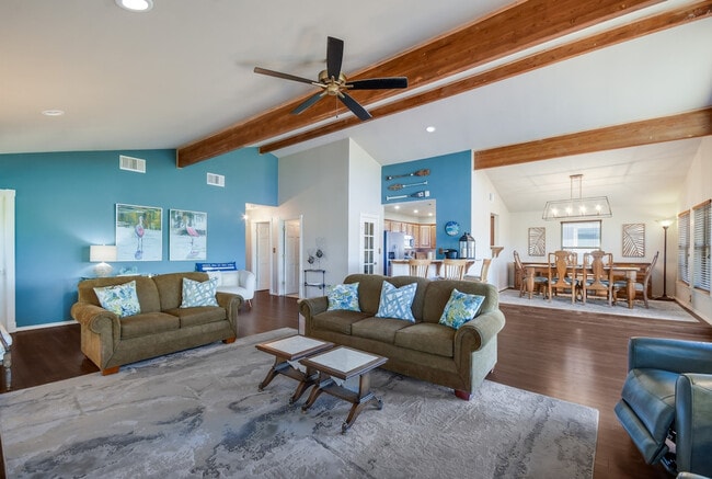 21611 High Dr, Unit SI ID1511248P in Lago Vista, TX - Building Photo - Building Photo