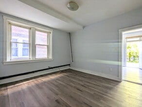 2116 Bedford Ave, Unit Rear in Pittsburgh, PA - Building Photo - Building Photo