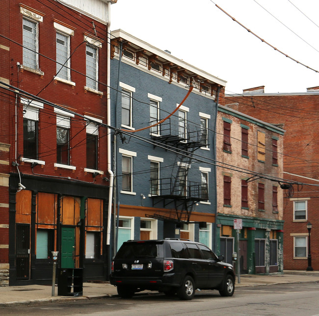 1406 Walnut St in Cincinnati, OH - Building Photo - Building Photo