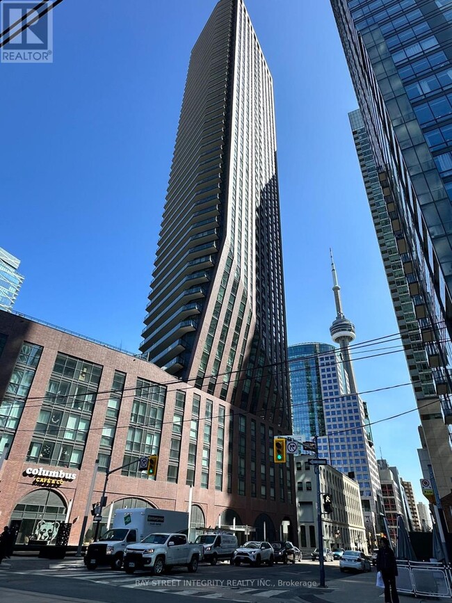 99-2699 John St