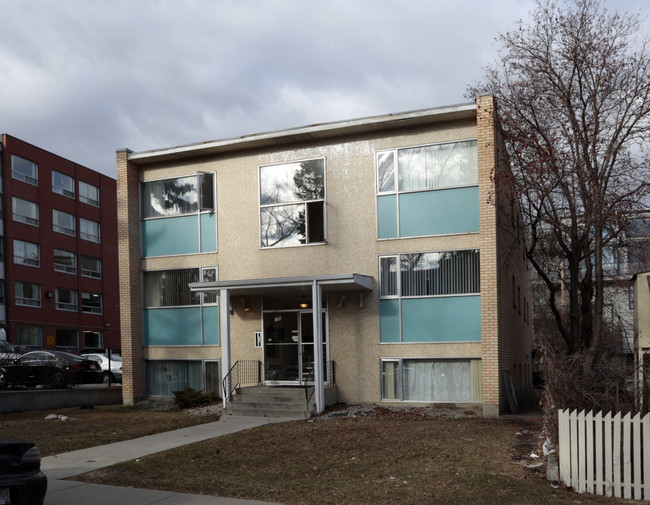 1803 9th St SW in Calgary, AB - Building Photo - Building Photo