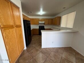 4408 N 111th Ln in Phoenix, AZ - Building Photo - Building Photo