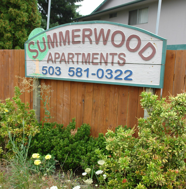 Summerwood Apartments in Salem, OR - Building Photo - Building Photo