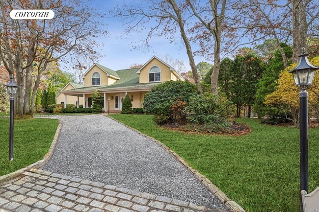 property at 3 Cherry Blossom Ln