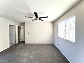 6504 Bella Rock Ave in Las Vegas, NV - Building Photo - Building Photo