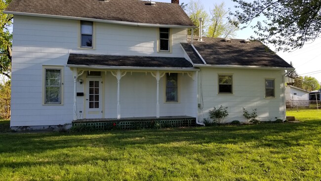 property at 721 N Morton St