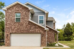 601 Meadowbrook in Lake Dallas, TX - Building Photo