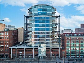 701 W Lakeside Ave, Unit 1009 in Cleveland, OH - Building Photo