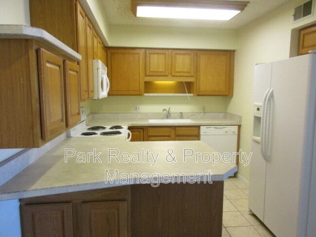 13950 E Oxford Pl in Aurora, CO - Building Photo - Building Photo