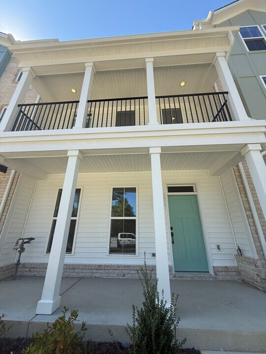 15313 Sunray Aly in Midlothian, VA - Building Photo