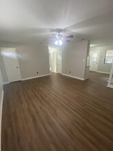 1537 Coombs Dr in Tallahassee, FL - Building Photo - Building Photo