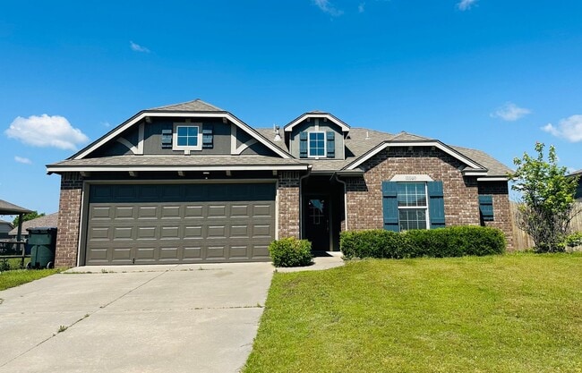 property at 11000 N 118th E Ave